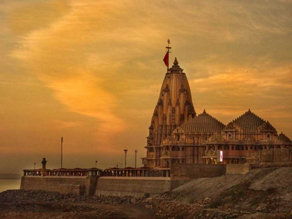 somnath temple mystery and its routine