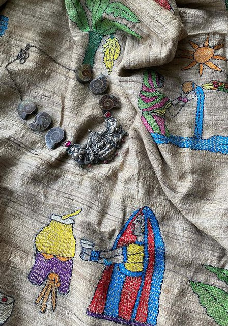 sujini embroidery art