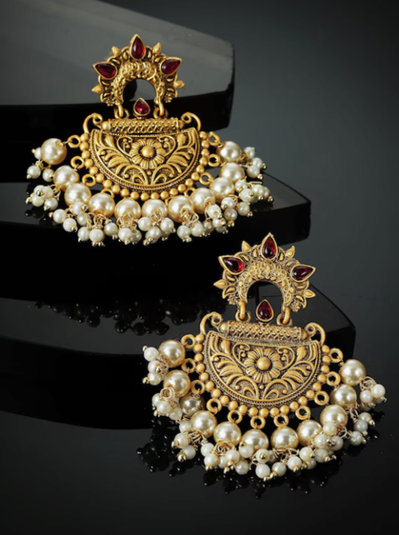 temple style chandbali