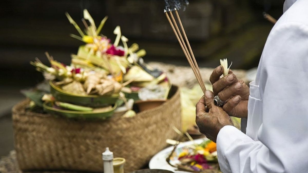 tips to get ancestors blessings