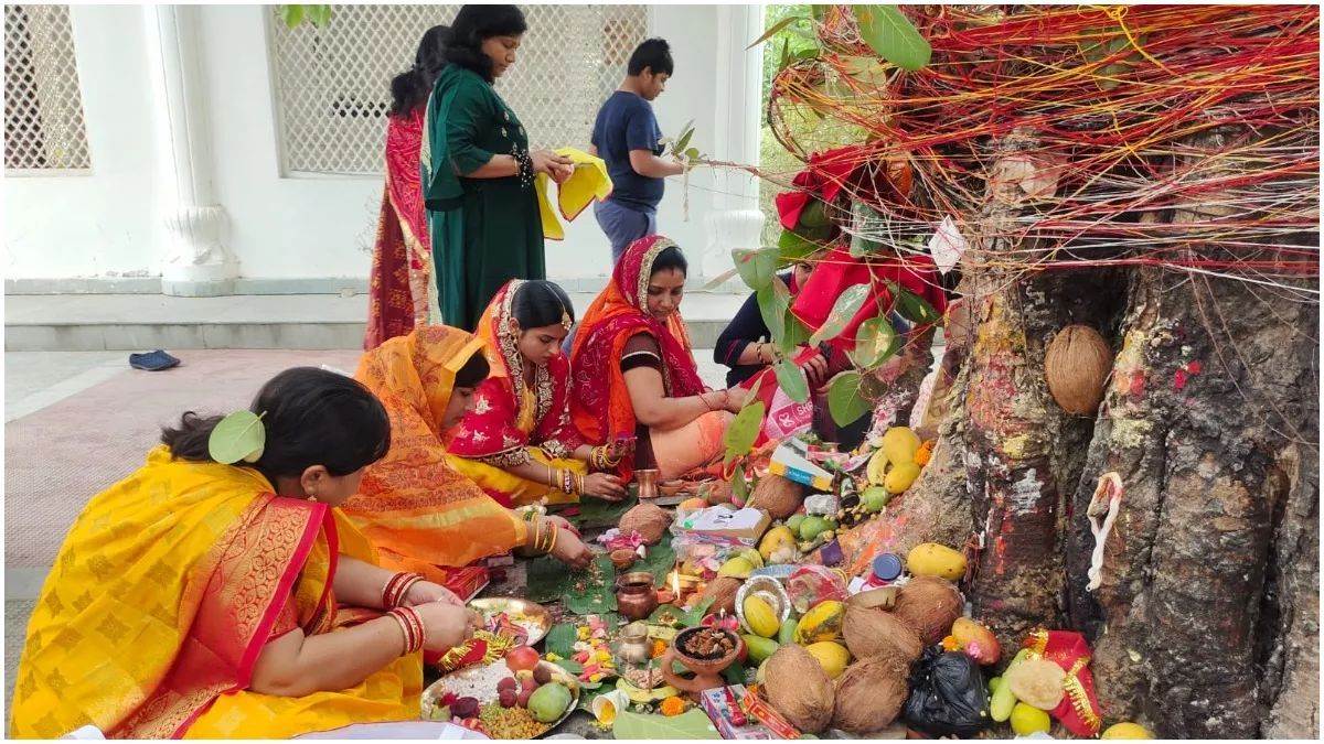 Vat Purnima Vrat Puja Vidhi 2024 वट पूर्णिमा व्रत के दिन इस विधि से