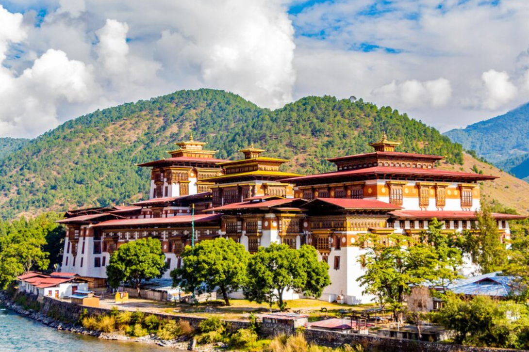 Bhutan Guide: Secrets Of The Hidden Kingdom | HerZindagi