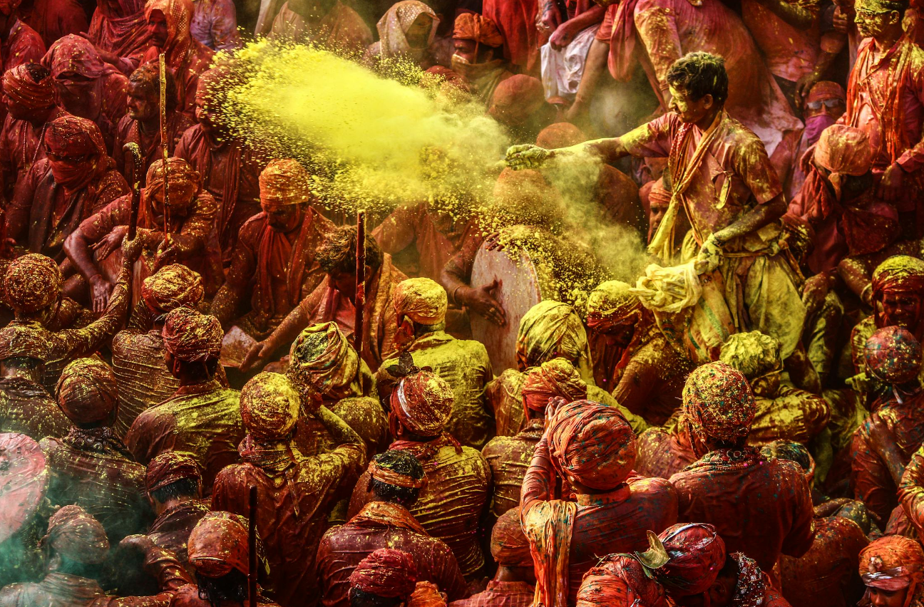 Holi India