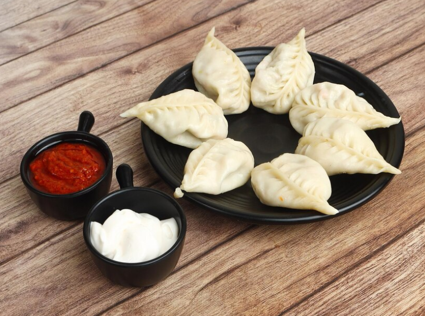 Momos