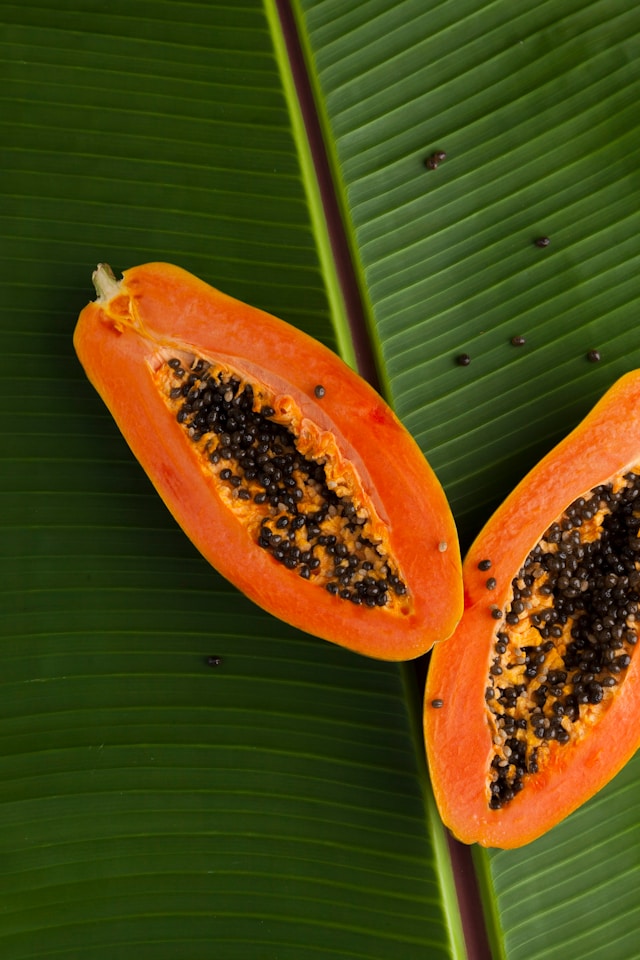 Papaya And Honey Scrub