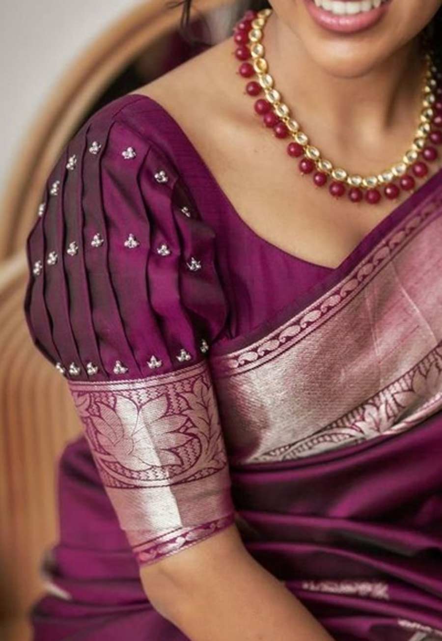 Floral cut out back neck designs for silk sarees – South India Fashion |  Silk saree blouse designs patterns, Blouse neck designs, Neck designs