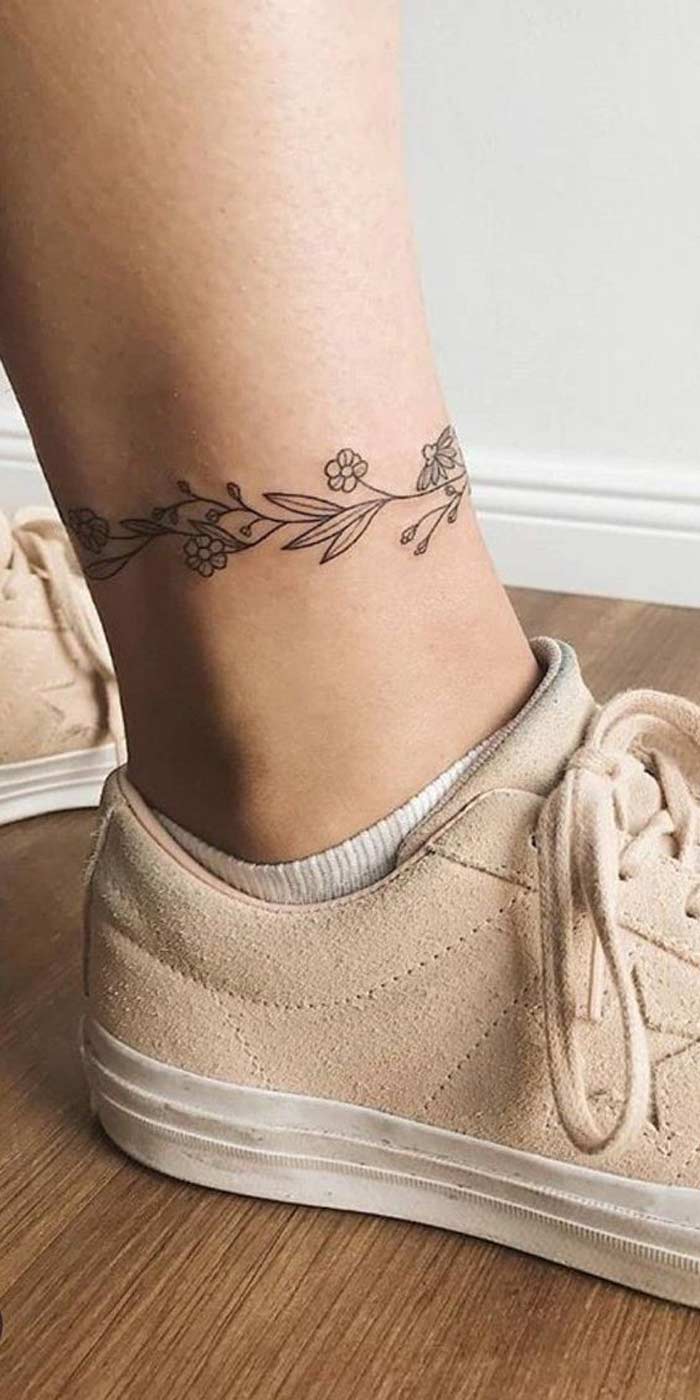 anklet floral design