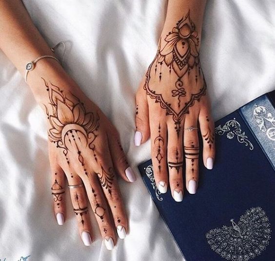 boho mehndi abstract