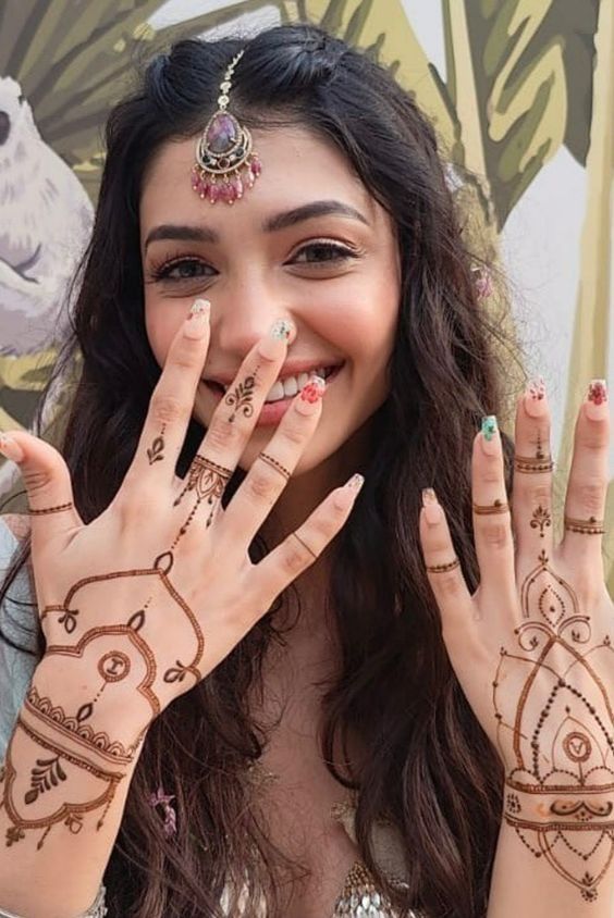 boho mehndi minimal