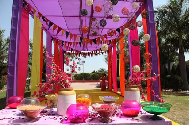 decoration idea for holi 