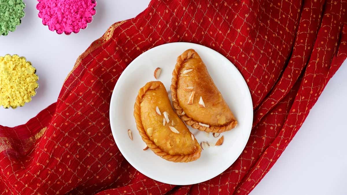 Holi 2024: Suji Gujiya Recipe To Celebrate The Festival Of Colours ...