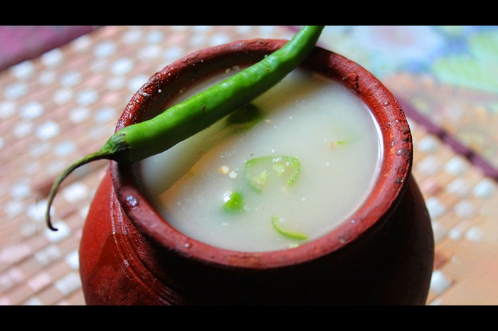 health benefits of drinking kambu koozh in summer 