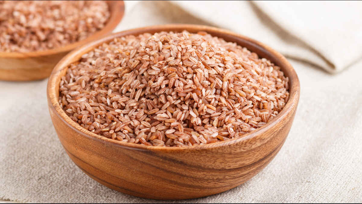 Dampak Buruk Makan Beras Merah Bagi Tubuh!  |  Efek berbahaya dari makan nasi merah