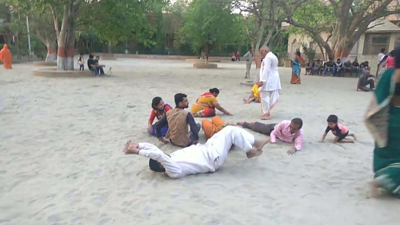 mathura vrindavan  km nearest places