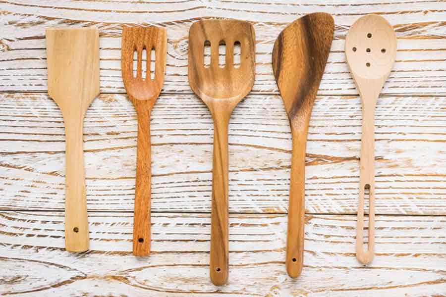 wooden spatula and spoon