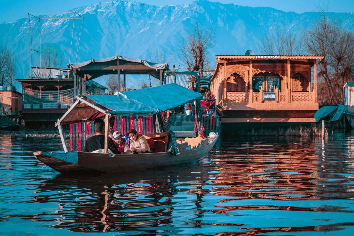 Best places to visit in srinagar