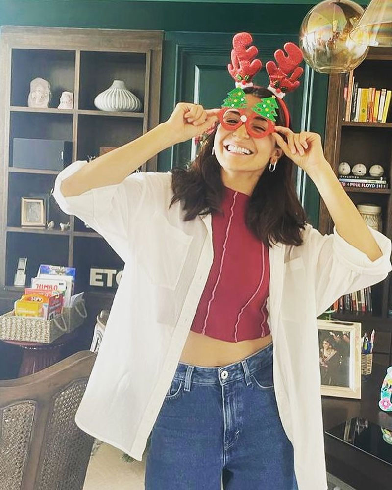 Crop Top And Denim Look