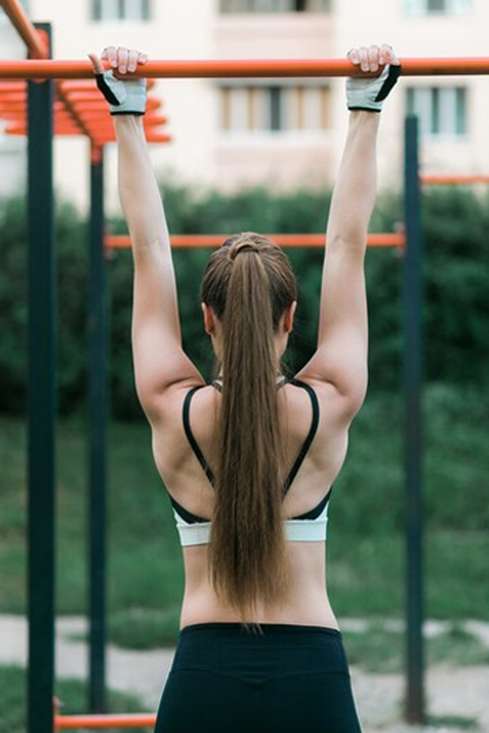 How can I do pull ups easily