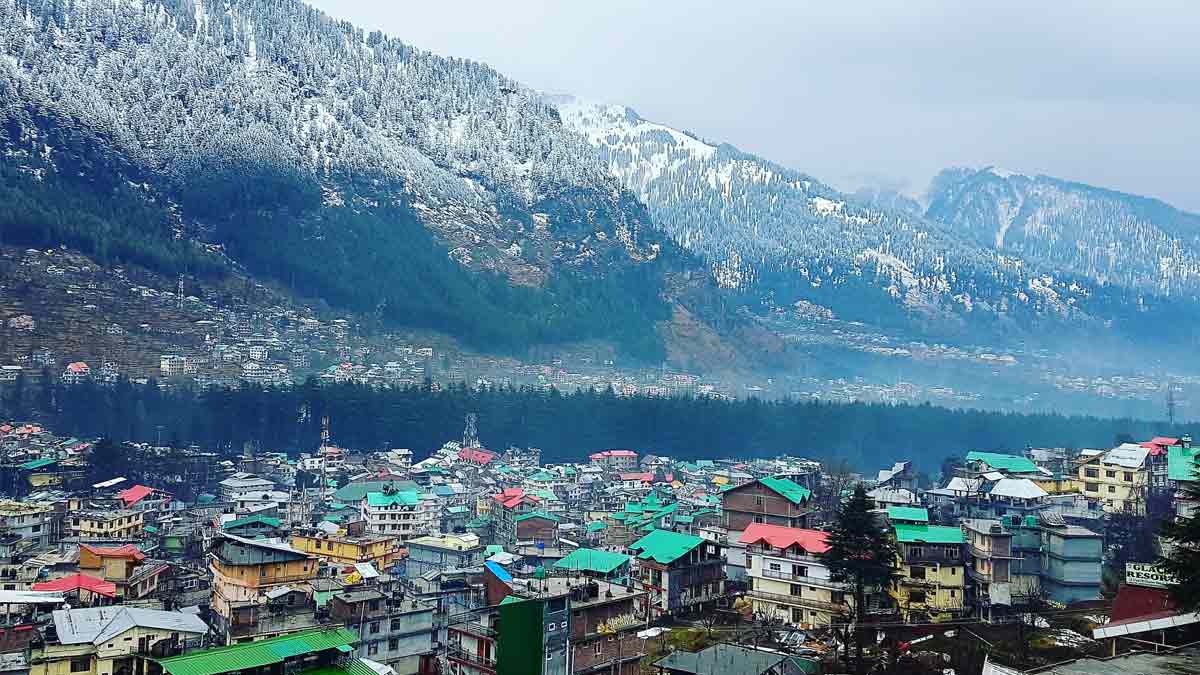 How does himachal tourism flourish