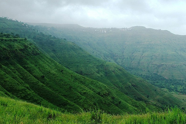 Panchgani Tourist Place
