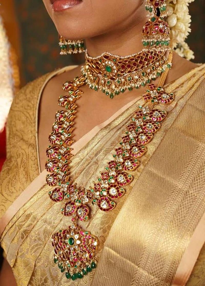 Stunning Indian Bollywood Kundan Jewelry Set - Gold Tone With Diamante & Pearls