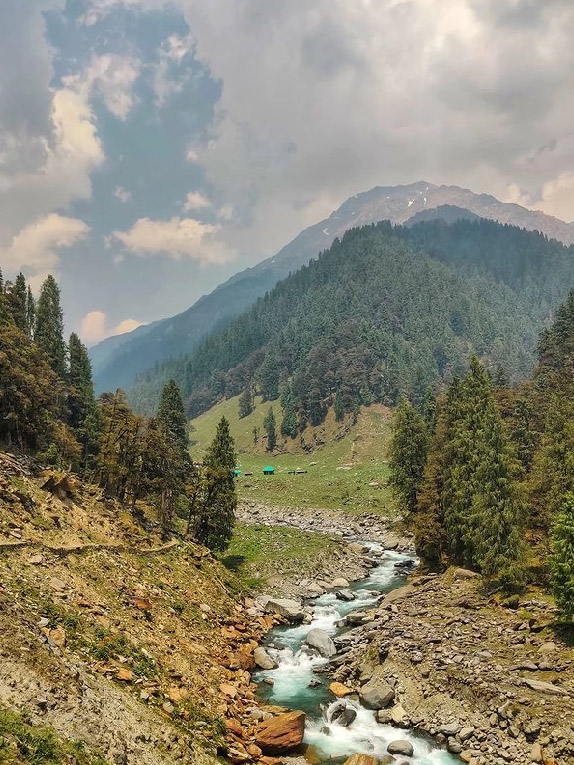 Why Rajgundha Valley is so Famous for Travel