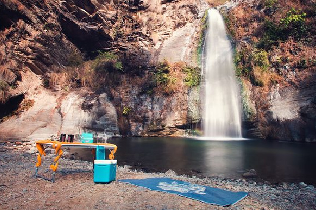 Why peora is famous for travel