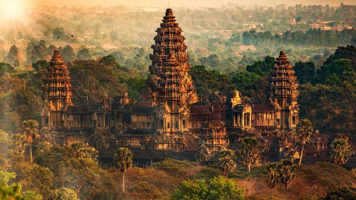 Angkor Wat: Your Ultimate Guide To The Eighth Wonder of the World ...