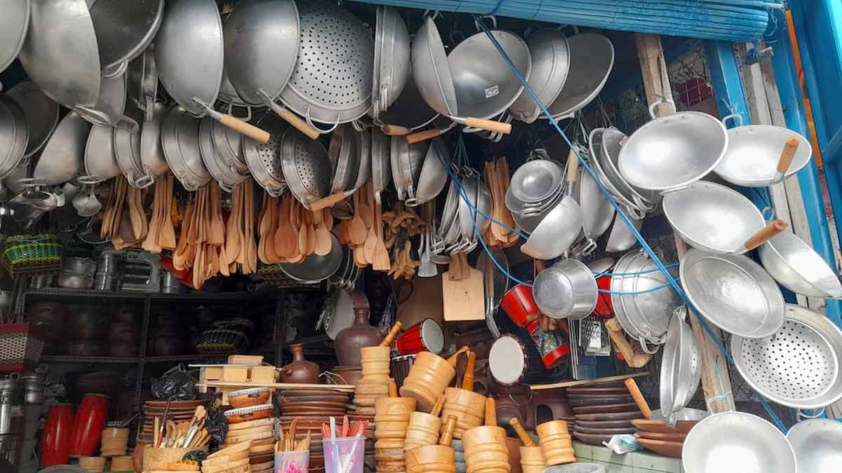 Market In Jaipur यहां है जयपुर का सस्ता बर्तन मार्केट, किफायती दाम में