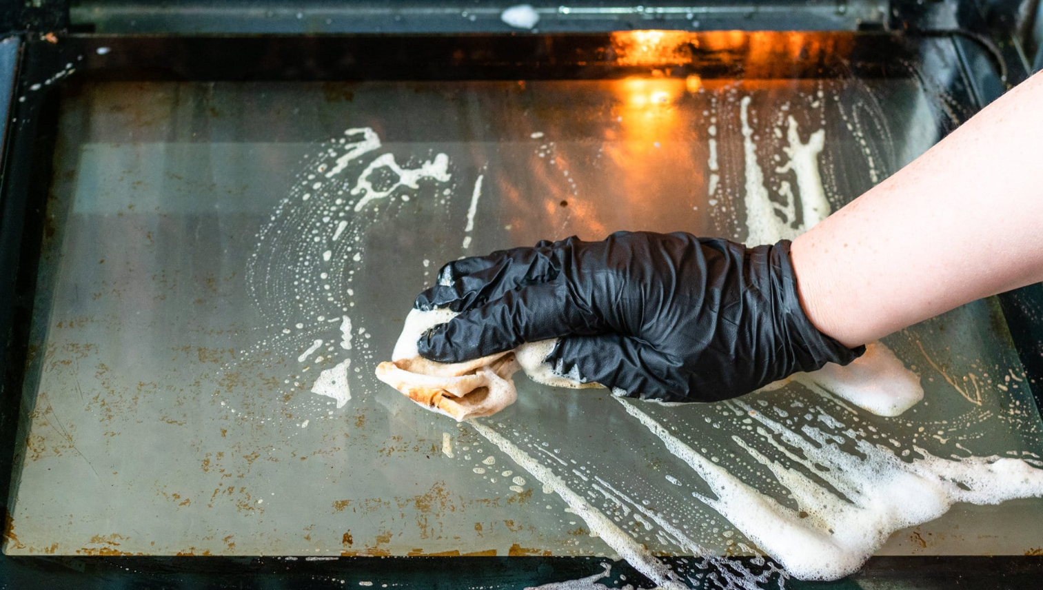 cleaning microwave plate