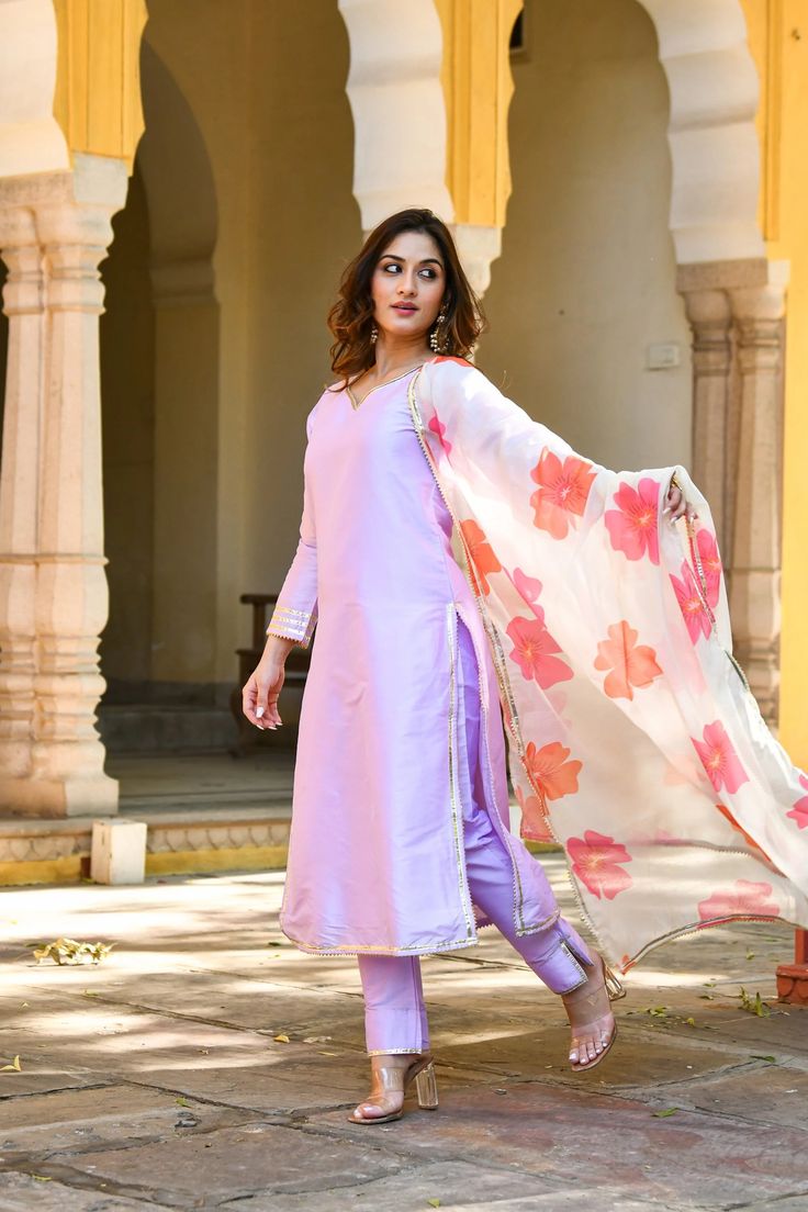 floral plain suit constrast dupatta design