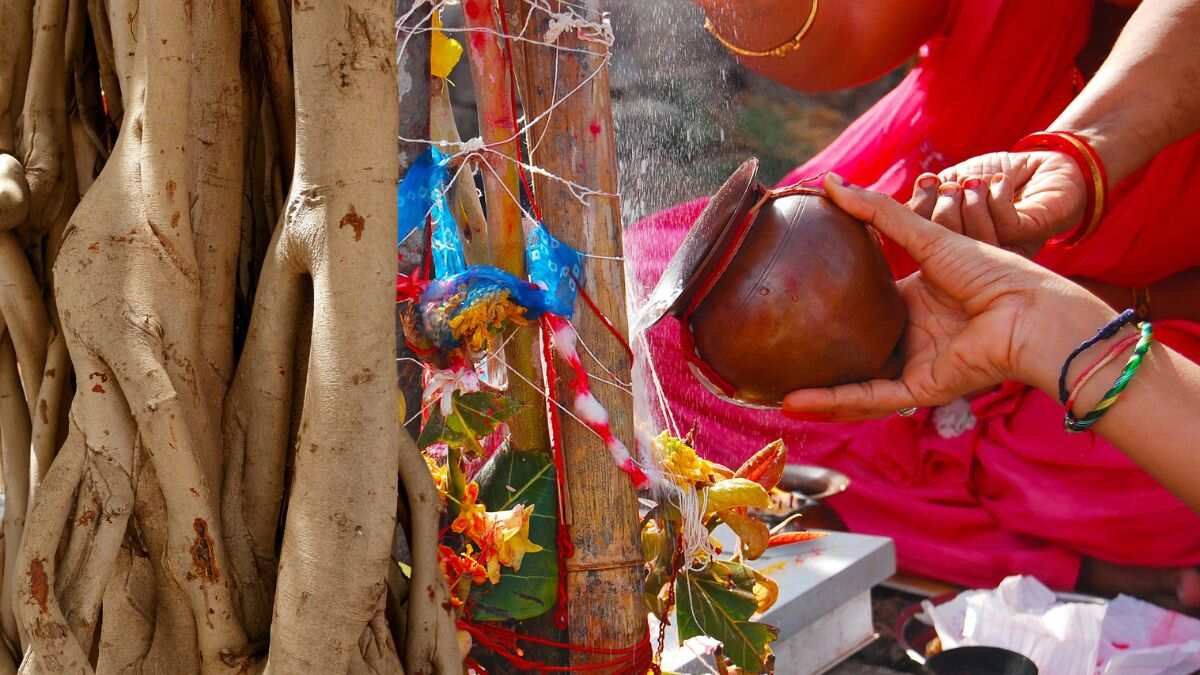 how to do vat savitri puja