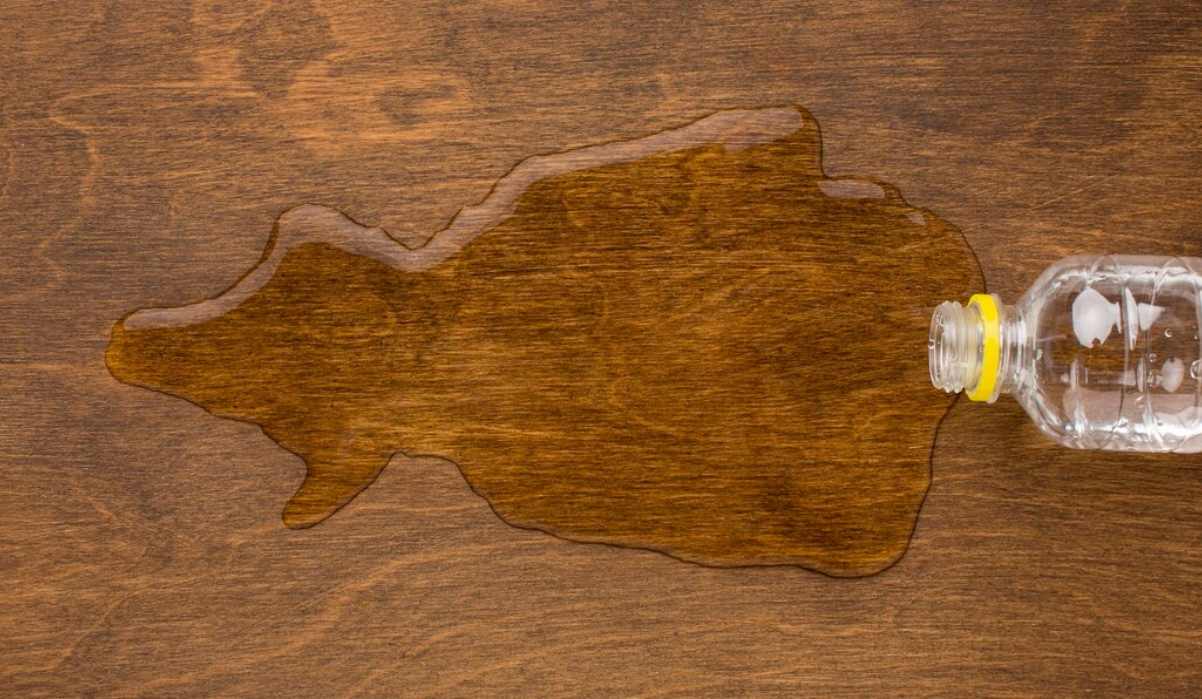 how to remove water stains from wood with vinegar