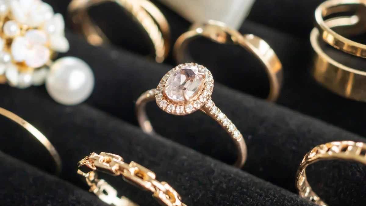 how to store diamond jewellery