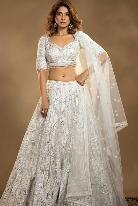 4 Beautiful Lehenga Sets Inspired By Jennifer Winget HerZindagi