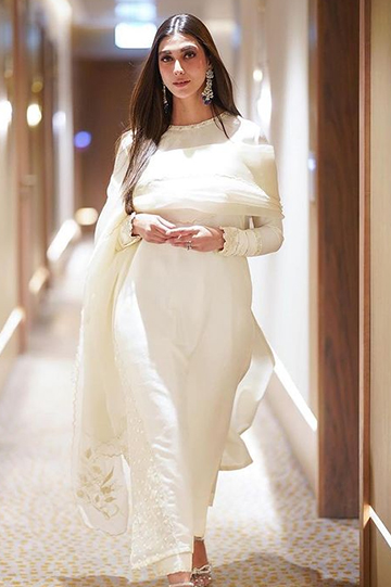 latest designs of white suits