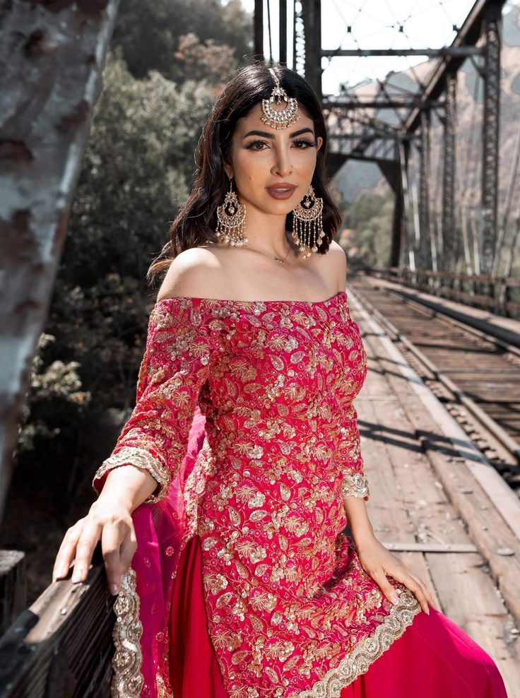 4 Off Shoulder Kurti Designs For Summer Herzindagi