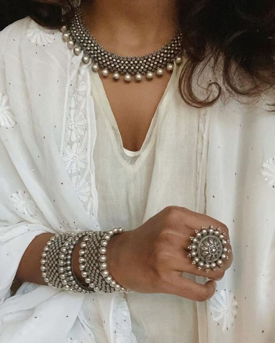 pearl oxidised jewellery with chikankari kurti