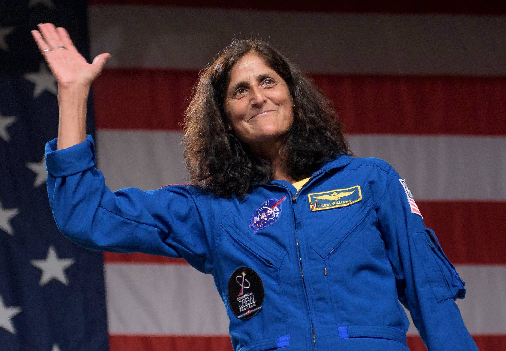 sunita williams photo