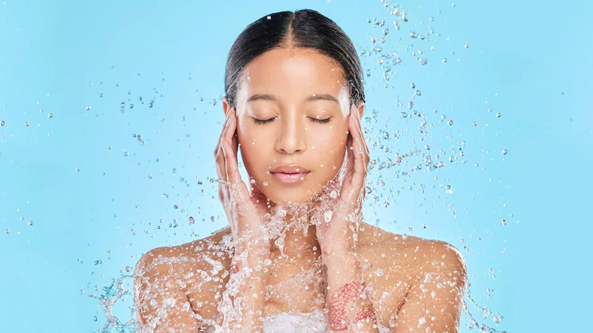 फ्रिज के पानी से करेंगी चेहरा साफ नहीं होगी ये स्किन प्रॉब्लम | washing face with cold water benefits | HerZindagi