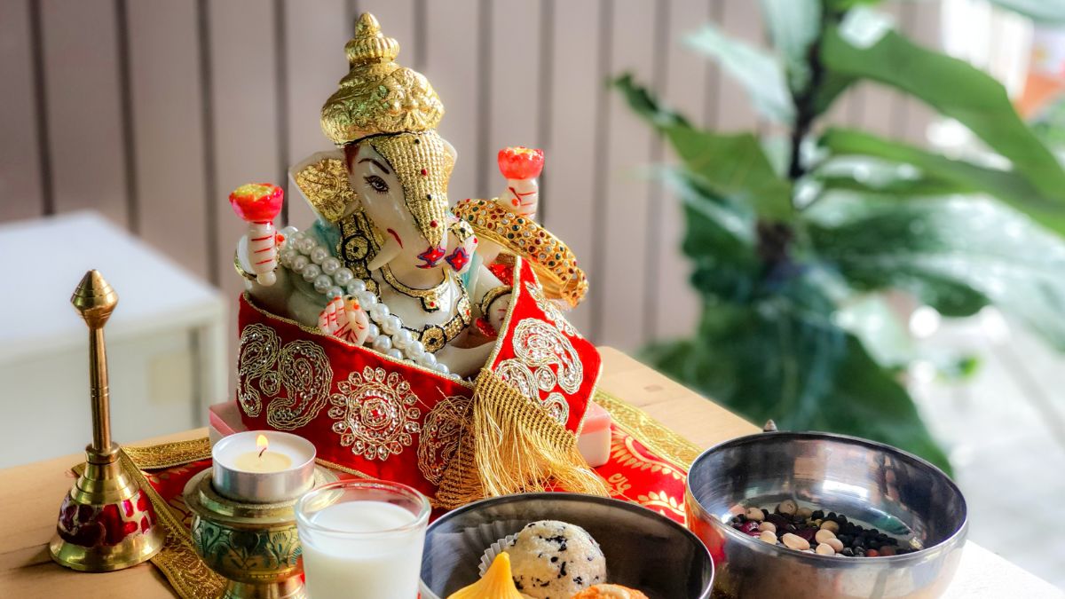 Create a Majestic Mandap