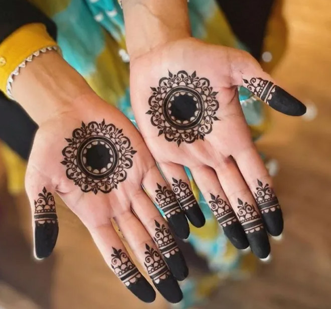 Easy mehndi art for Teej
