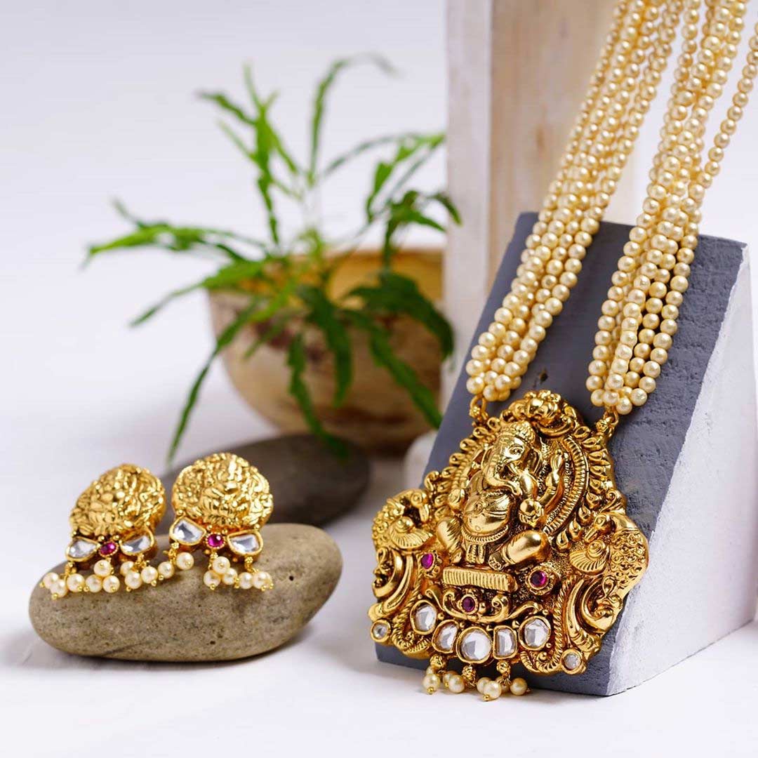 Ganesh design long chain
