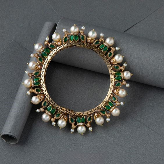 Kada Pearl Bangle Design