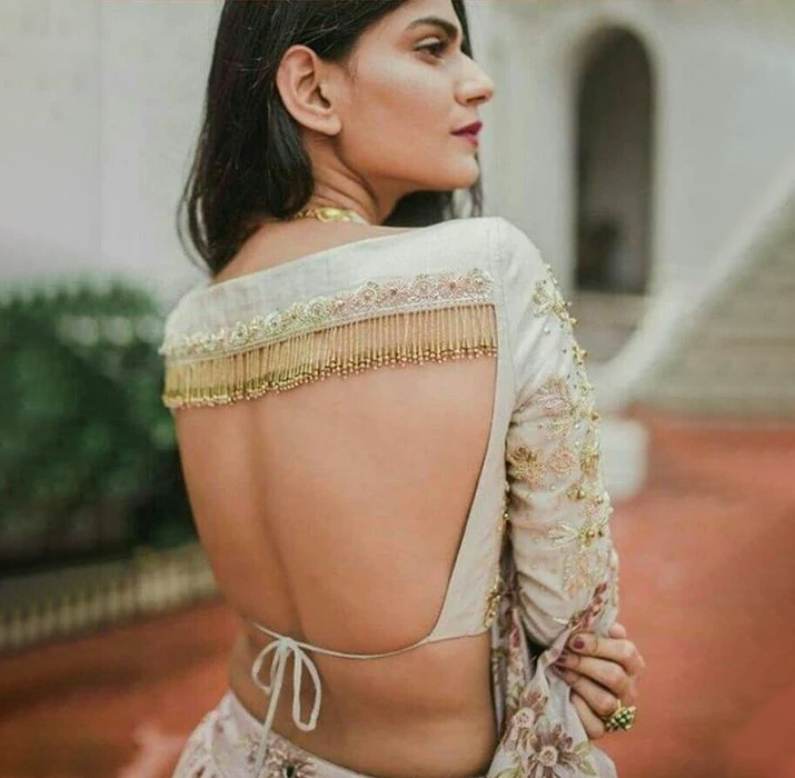 Latkan Backless Blouse Design