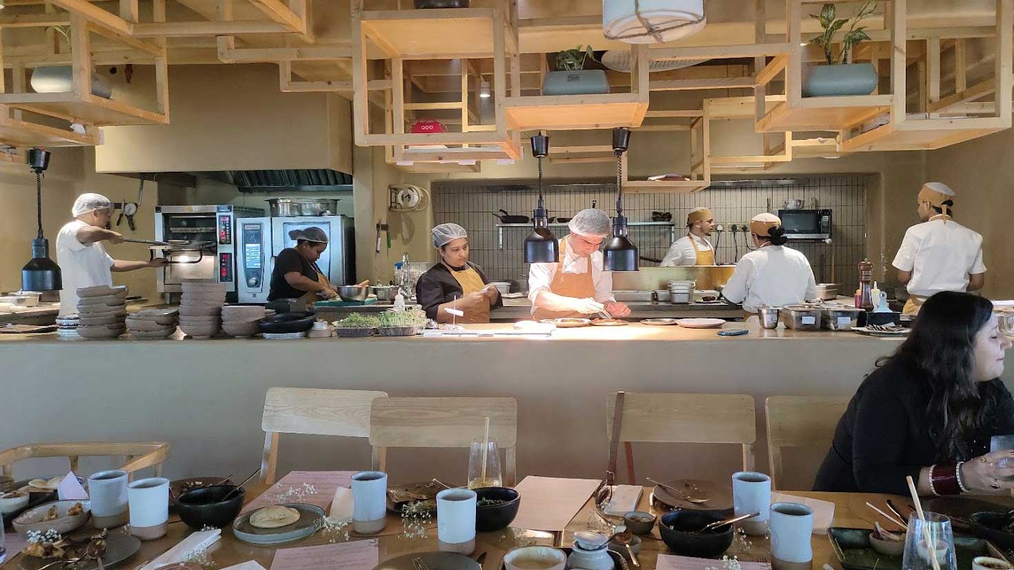 Omo Cafe food review