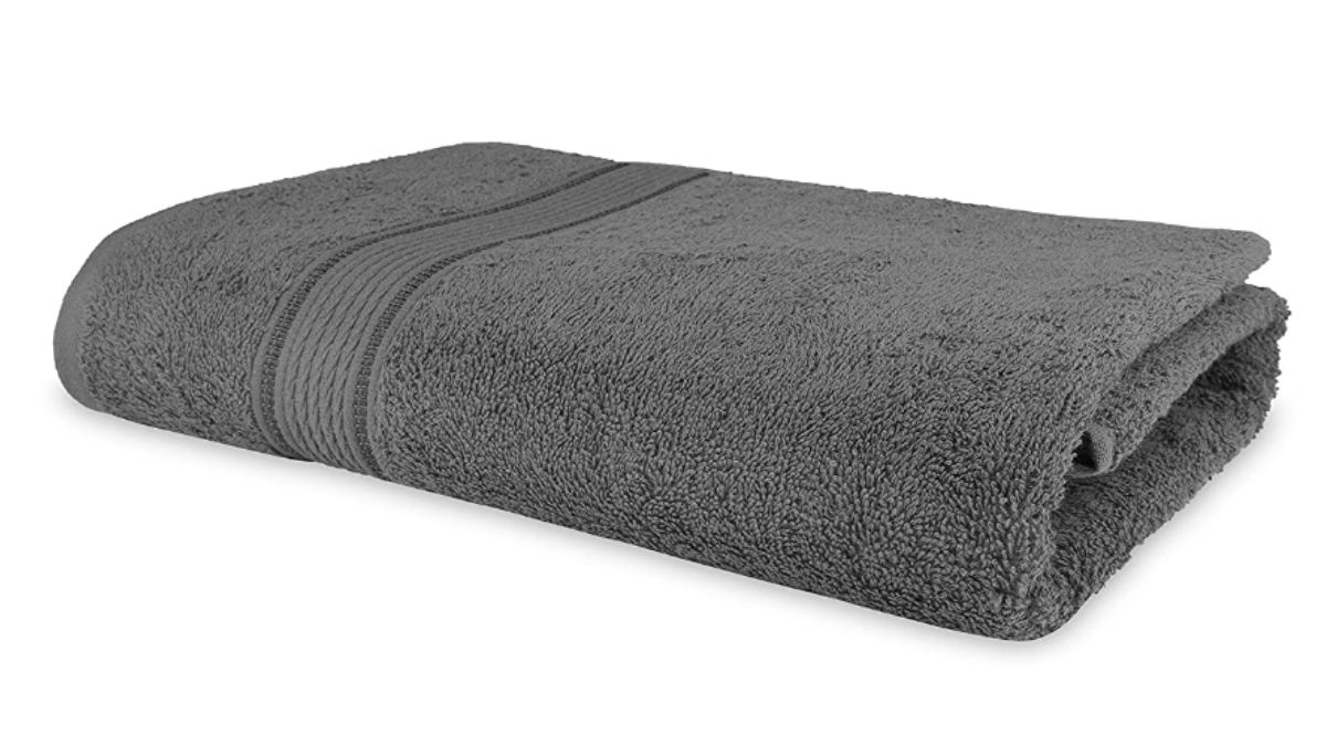 Roseate Bath Towel