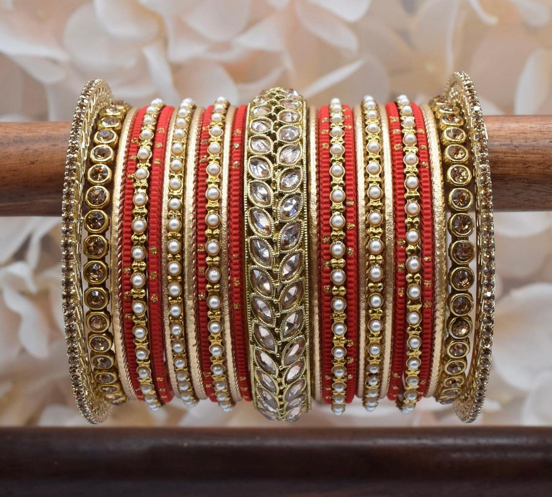 We are so grateful to have some of the best clients, recently we have been making tons of bangle sets and our clients pick the very first design we send over to them! To customize your bangle set send us a