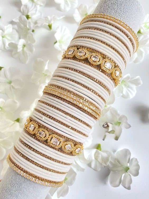 White Golden Bangle Set Design