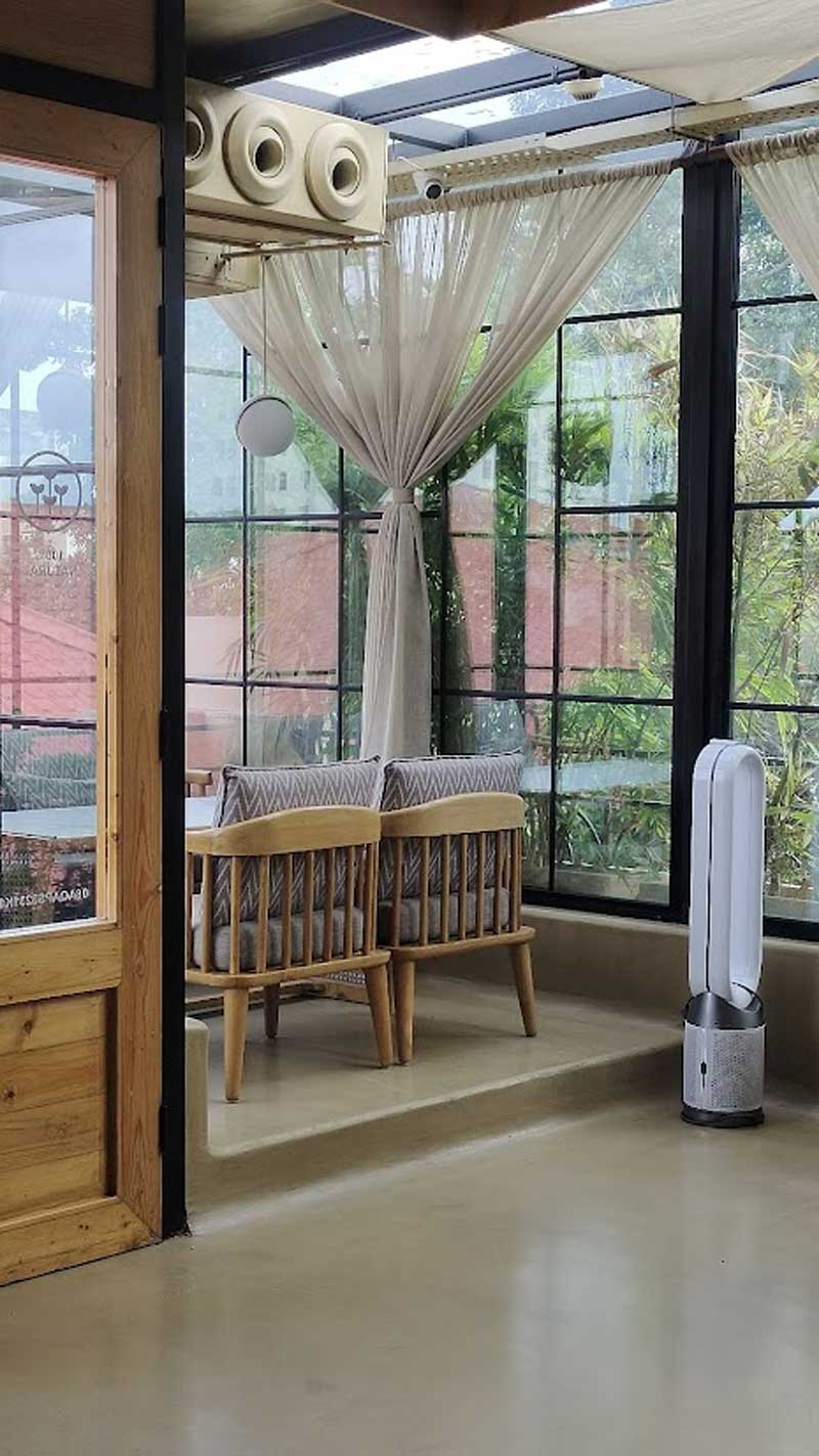 omo cafe food and taste